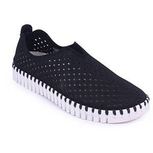 Ilse Jacobson tulip shoes